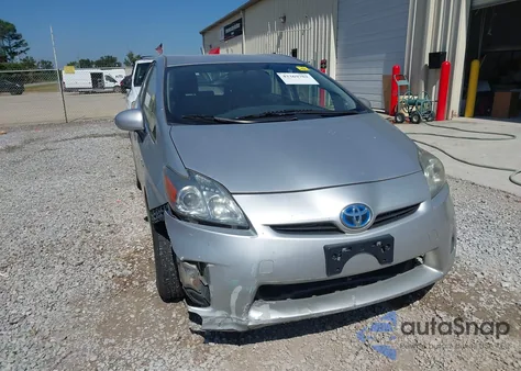 2011 Toyota Prius Two z USA, uszkodzony, nr VIN JTDKN3DU6B5330532